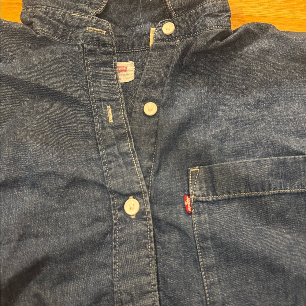 Levi’s Denim Button-Up Shirt